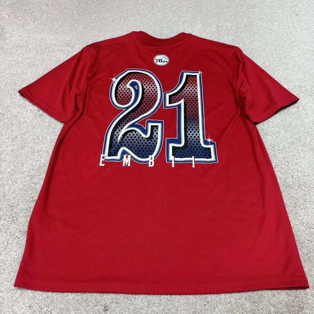 NBA T-Shirt 76ers Red Short Sleeve Men’s Size Large